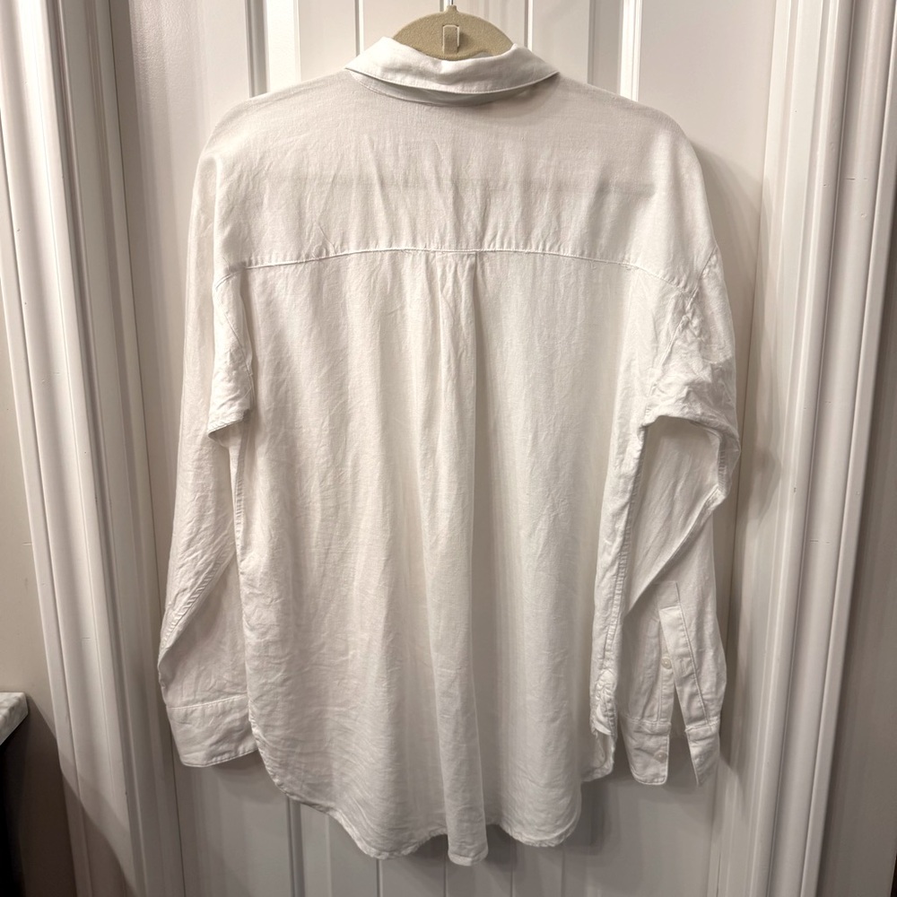 LOFT White Linen Oversized Button-down; Like New; Size S - Picture 2 of 2